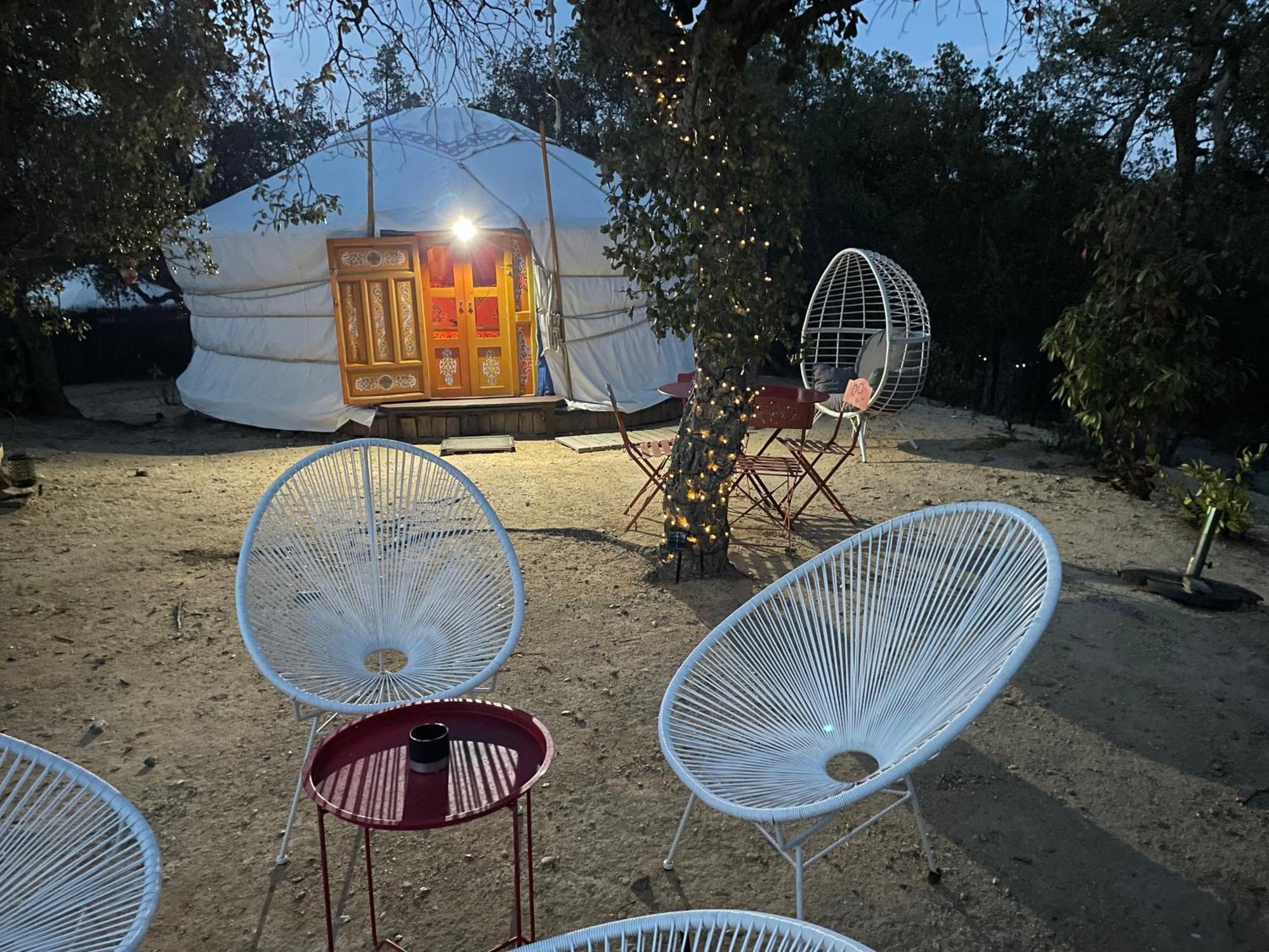 Au Soleil Mongol Bed and Breakfast Sorède Εξωτερικό φωτογραφία