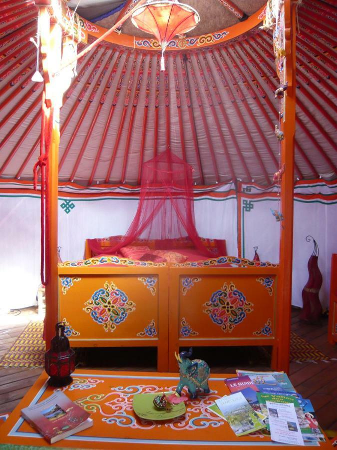 Au Soleil Mongol Bed and Breakfast Sorède Εξωτερικό φωτογραφία